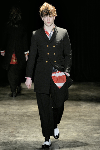 Comme des Garcons / - 2011-2012